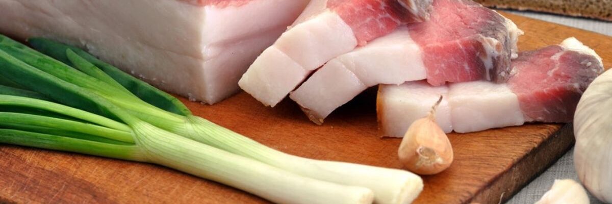 Выбор качественного сала: 4 ключевых показателя для вашего стола