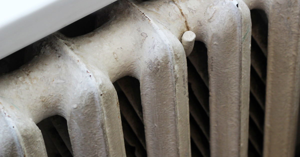 Подготовка к отопительному сезону: чистота радиаторов для уюта в доме