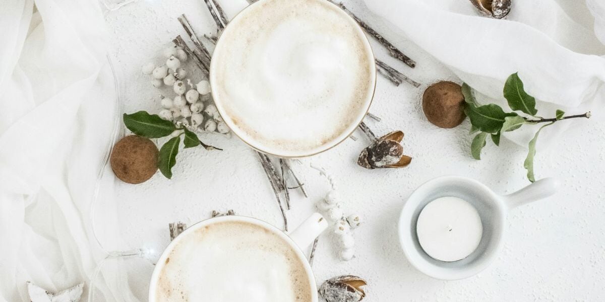 Празднуем именины 17 февраля: идеи для поздравлений и подарков