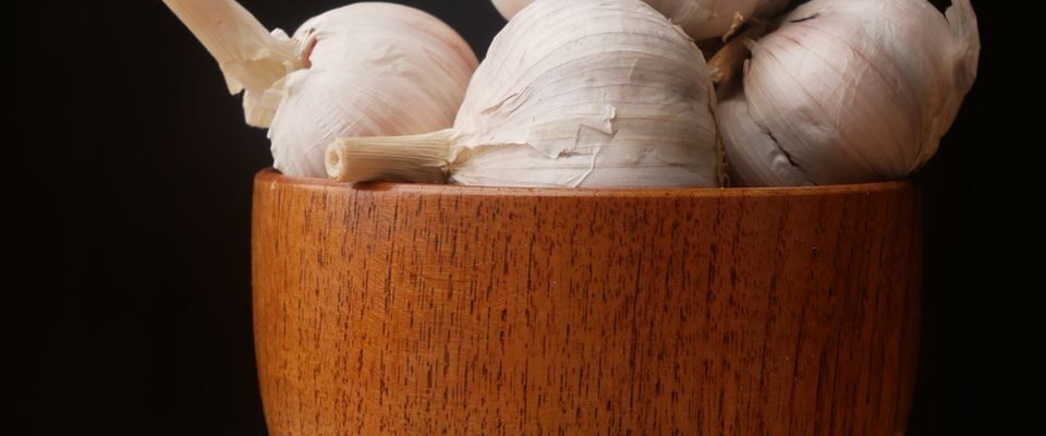 Летний уход за чесноком: секреты пышной зелени и крупных головок